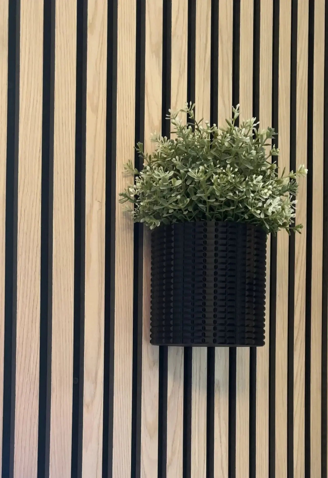 Unik present till mamma - Exklusiv Väggmonterad Blomkruka - JL3D - Shop