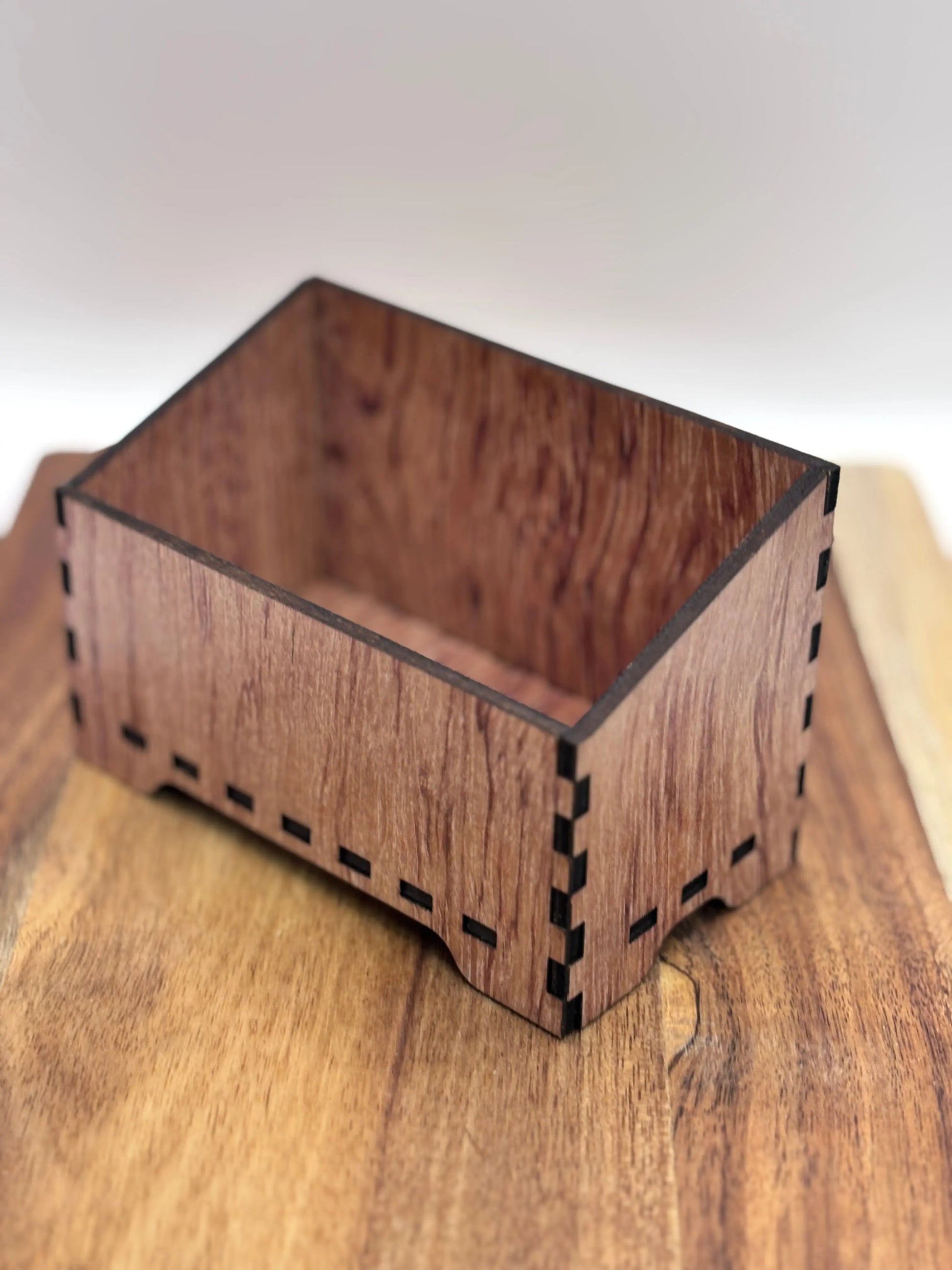 skifferunderlägg-med-exklusive-ask